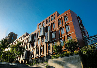 Beijing Yizhuang Experimental Middle School